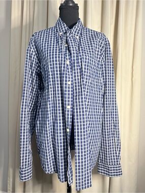 Men's Blue and White Check Button-Down Shirt - Classic Casual